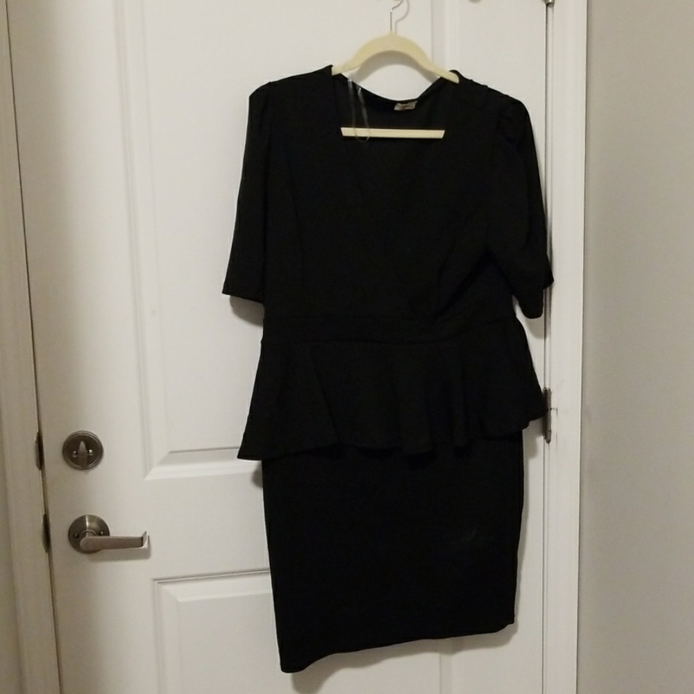 Sexy Black Peplum Mini Dress From Forever 21 3x